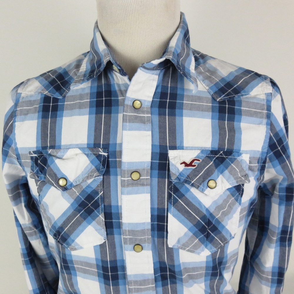 Hollister Medium Slimmer Fit Pearl Snap Shirt L/S